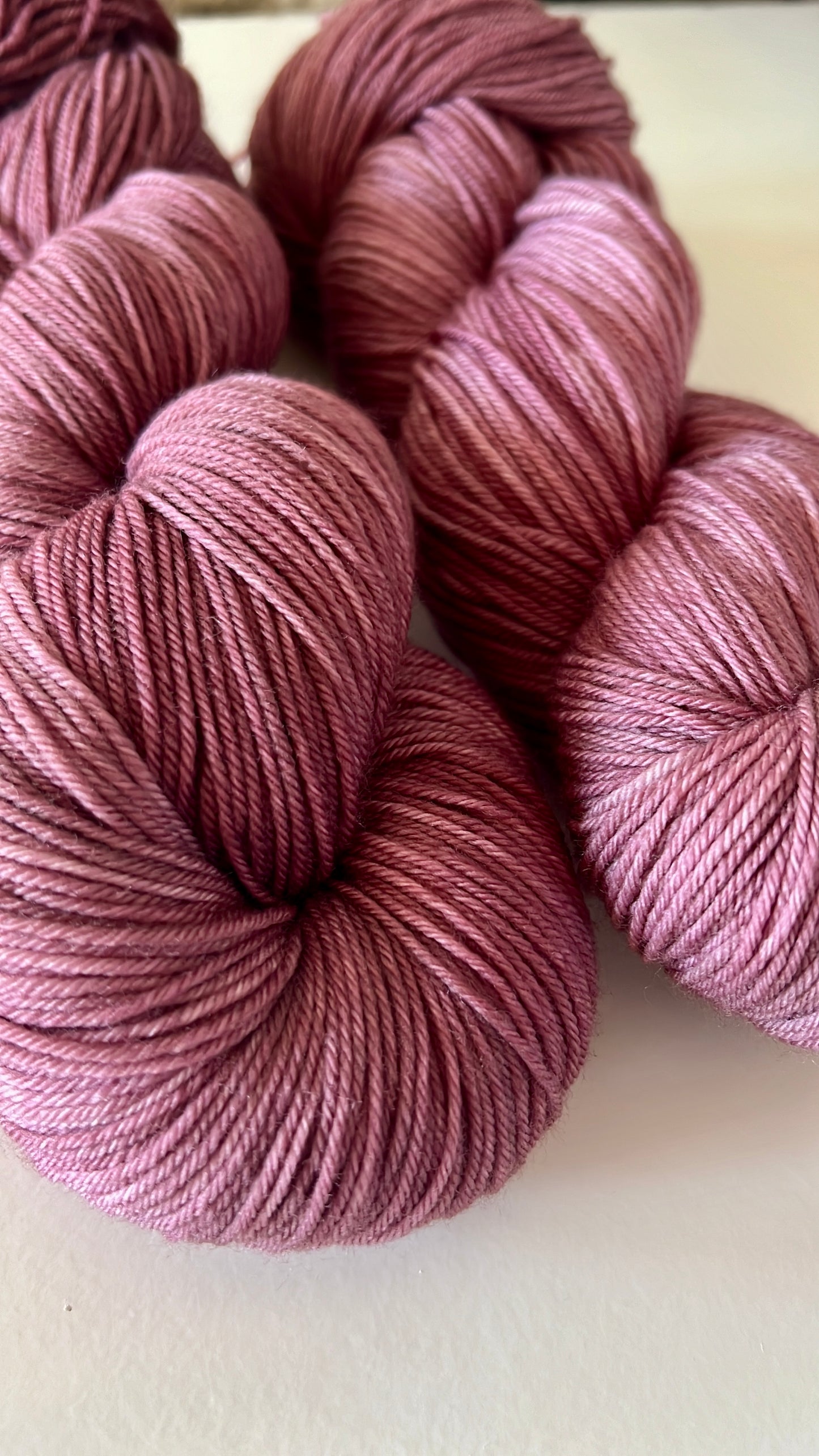 écheveau de laine coloris JAJIN